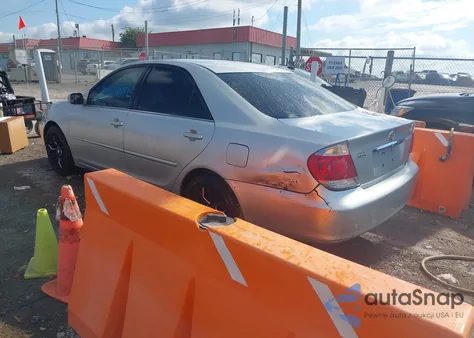 2006 Toyota Camry Le из США, поврежденный, VIN 4T1BE30K26U733354